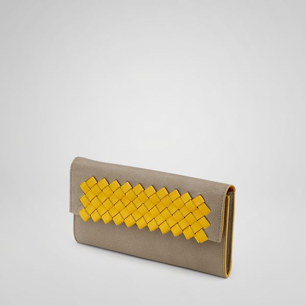 Bottega veneta hotsell wallet outlet